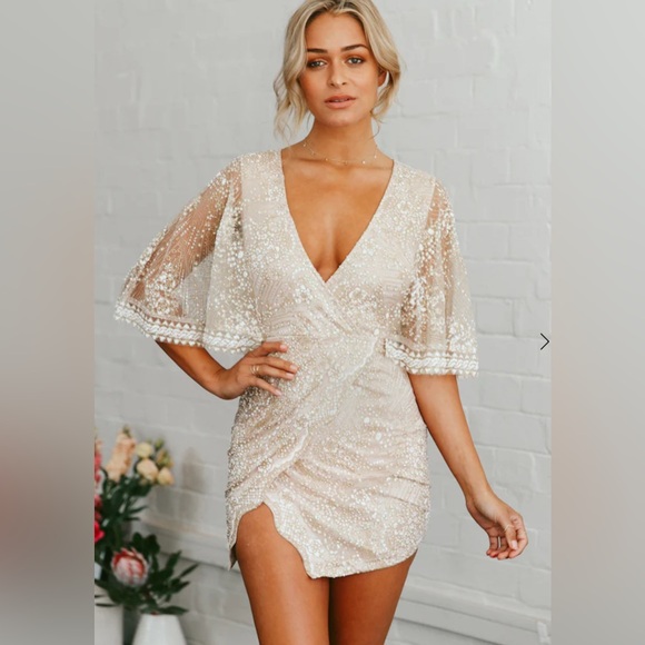 HELLO MOLLY Women’s Evening Sun Dress Champagne NWT (Size M) - Picture 1 of 14